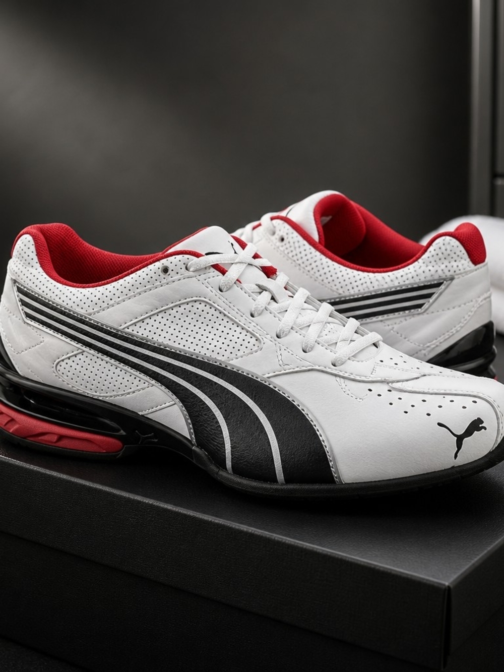 Puma Men’s White Sneakers with Black Stripes and Red Lining